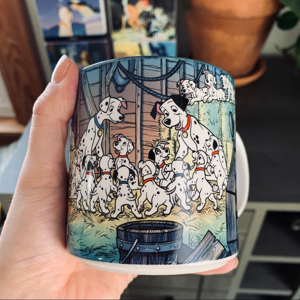 Retired Disney Dalmatians Ceramic Mug Original Box